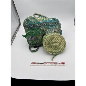 Vera Bradley a lot of three green